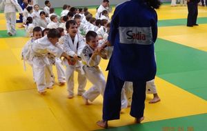 Ici, en première ligne notre espoir masculin de l'AJKS : Yann